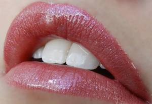 1254-lips